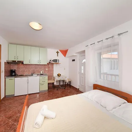 Ledinko 1 By Interhome Privlaka (Zadar)